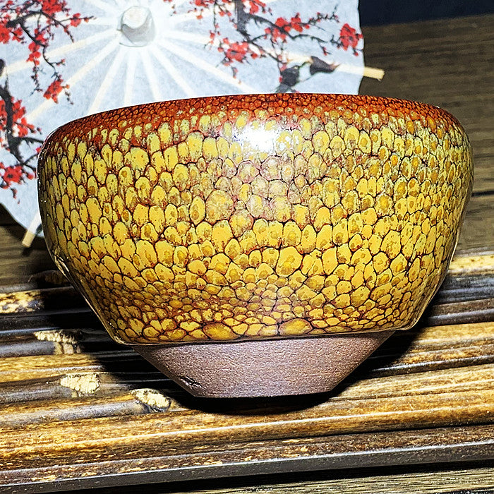 Master Collection-----Different Patterns Sleeping Dragon Partridge Tea Cup (M247)